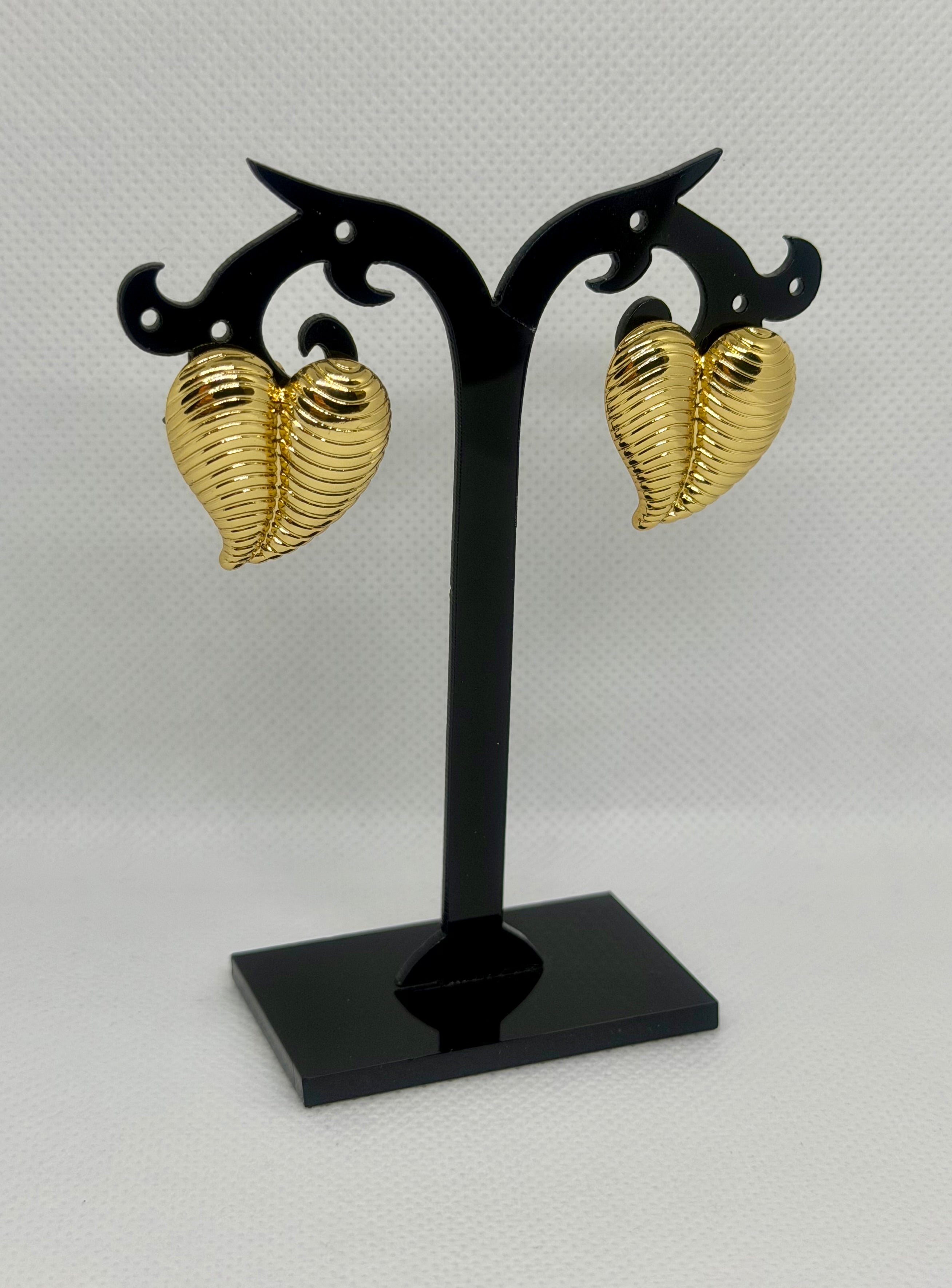 Orecchini cuore striato