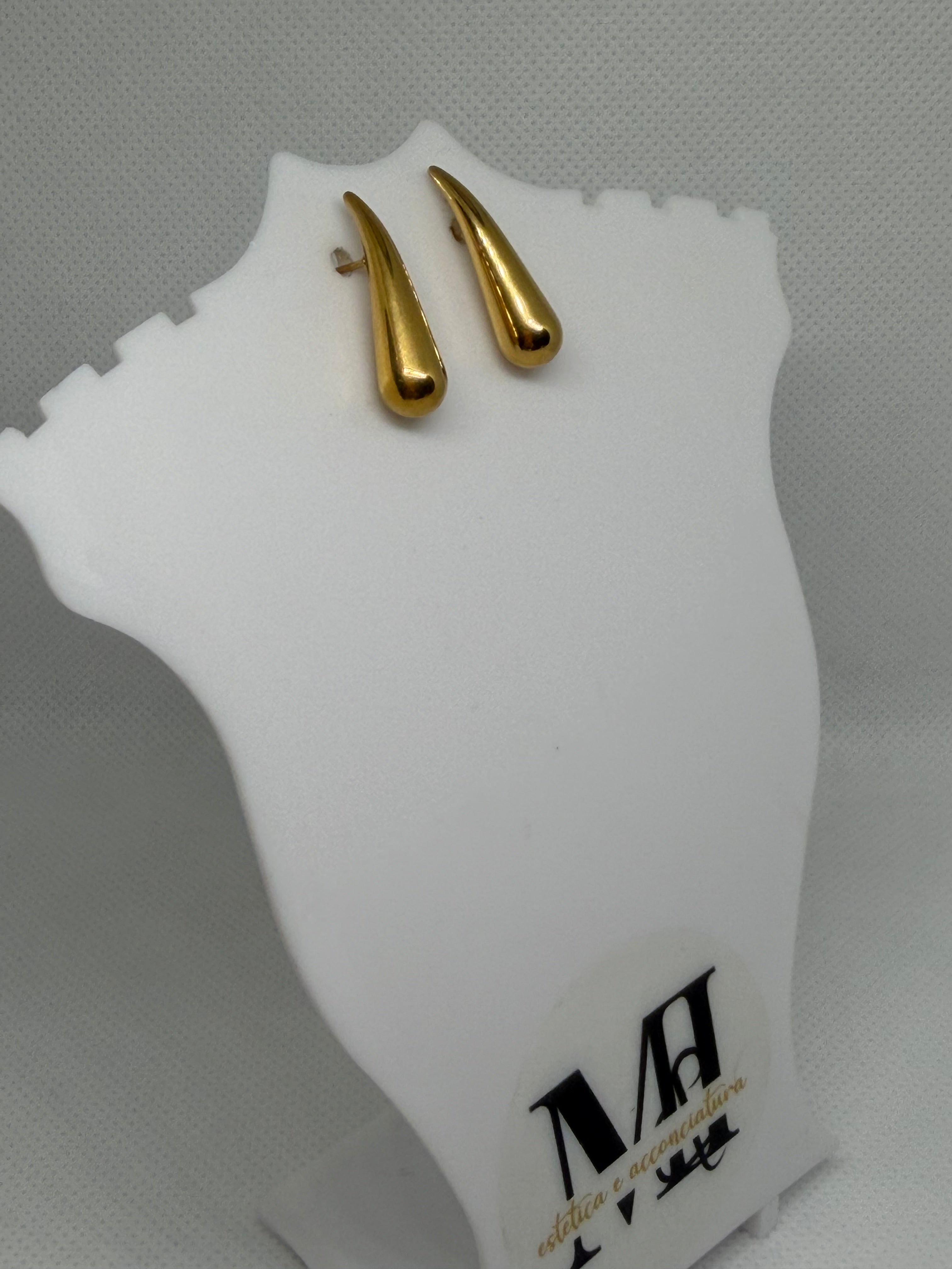 Orecchini goccia allungata